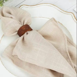 Rond de serviette en bois exquis pour la décoration de dîner réunions de famille et événements de banquet de réception de mariage - Product Image 1