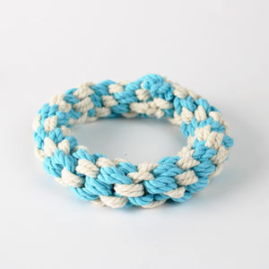 Jouet de tirage à double anneau pour chiens en coton naturel, idéal pour les exercices de rapport, de traction et de résistance, Vietnam - Product Image 1