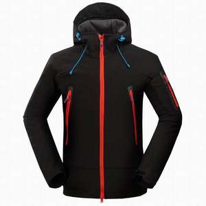 Venta al por mayor precio de fábrica personalizado de alta calidad resistente al agua de secado rápido de los hombres al aire libre chaqueta impermeable Softshell con logotipo 2023 - Product Image 1