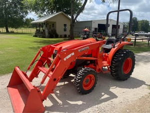 รถตักดิน Kubota รถ L3301สภาพดี - Product Image 4