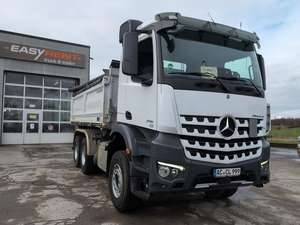 Mercedes Arocs 2751 LK 6x4 2025 Usado con RETARDADOR/GRÚA - Product Image 2