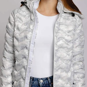 Ropa de mujer de moda Chaquetas acolchadas transpirables de alta calidad para mujer Diseño de cremallera Chaquetas transpirables para mujer - Product Image 6