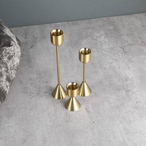 Candelabro cónico de tallo largo de latón minimalista antiguo, juego de portavelas para decoración del hogar a bajo costo - Product Image 3