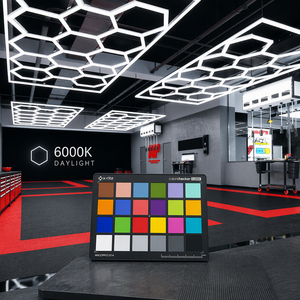 Lampada LED esagonale SUEZ per garage, illuminazione modulare a nido d'ape per officina, illuminazione a soffitto per detailing <span class=keywords><strong>auto</strong></span>, showroom, vendita all'ingrosso OEM - Product Image 3