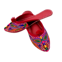 Fourniture directe du Pakistan en cuir véritable chaussures pour femmes Khussa sandales appartements indien Punjabi Khussa Jutti pour mariage et fêtes