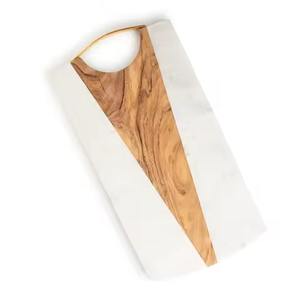 Tablero de madera y mármol de primera calidad hecho a mano con la perfección para hogares modernos y presentaciones culinarias sofisticadas - Product Image 3