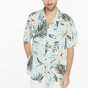 Ensemble de vêtements assortis confortables pour les vacances en famille, idéal pour les escapades estivales, les journées à la plage et les célébrations de vacances. - Product Image 5
