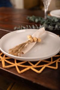 Vente en gros pas cher Anneau de serviette en rotin pour décoration de table avec strass et bling Anneau à boucle pour serviette de table - Product Image 3