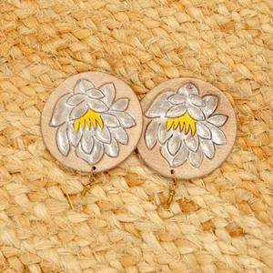 Recién llegado, pendientes de cuero tallados a mano de estilo occidental para mujer, bonitos pendientes de lágrima a la moda, joyería de moda de cuero - Product Image 2