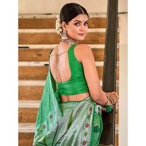 Sari Paithani Meenakari de Tejido Verde Tentador para Bodas - Product Image 4