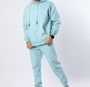 Ensemble de survêtement à capuche pour homme au design unique, respirant, séchage rapide, élégant, 100% polyester, prix raisonnable - Product Image 1