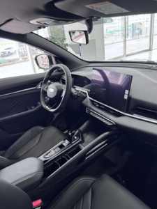 Champion Edition 2023 Cool Coolray 1.5T Vehículo de Gasolina 2025, Auto Usado en Venta, SUV Pequeño Coolray - Product Image 4