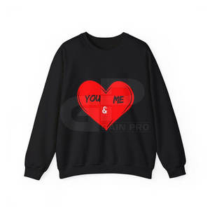 Sweat-shirt romantique streetwear ambiance Saint-Valentin, vêtement stylé avec un design inspiré du cœur pour les journées d'hiver - Product Image 5