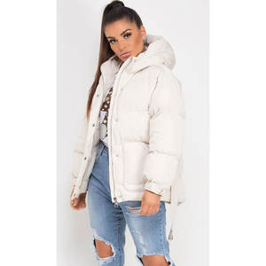 Chaqueta Acolchada de Mujer de la Mejor Calidad, Diseño Personalizado, Transpirable, Impermeable, Cortavientos, Ecológica, con Capucha, a la Moda para Invierno - Product Image 1