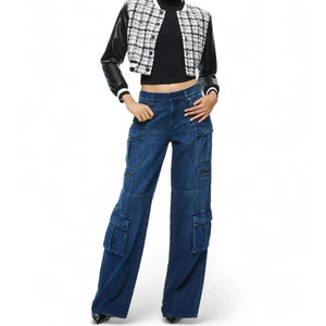 Chaqueta Universitaria Corta de Invierno Personalizada OEM para Mujer, Estilo Vintage, de Piel de Oveja, Lona y Algodón - Product Image 1