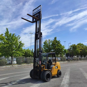 Meilleur prix pour chariot élévateur à fourche contrepoids CAT GP40N, garantie 1 an, livraison mondiale - Product Image 1