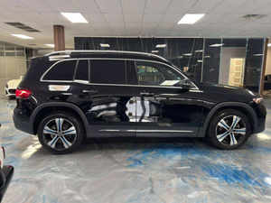 Nuevo Mercedes-Benz GLS 580 4-MATIC 2023 Negro Oscuro, Techo Panorámico Izquierdo, Arranque Remoto, Asientos de Cuero, Transmisión Automática, SUV R19 LED - Product Image 4