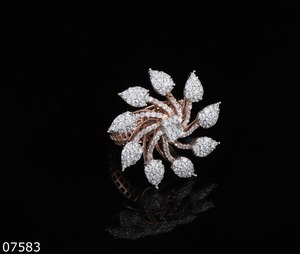 Bague en diamant brut rustique d'approvisionnement direct d'usine pour la femme contemporaine disponible à bon prix d'Inde - Product Image 2