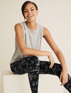 Leggy de color personalizado al por mayor, pantalones de yoga para mujer, ropa de gimnasio para mujer, legging deportivo sólido para adultos, estampado por sublimación para chicas calientes - Product Image 5