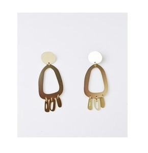 Moda diseño Retro latón Metal redondo hueco tallado filigrana flor Stud pendientes joyería para mujer - Product Image 2