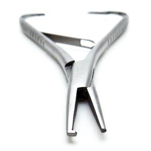 Pince à crochet Matthieu 14cm Pince porte-aiguille dentaire manuelle Instruments chirurgicaux pour procédures dentaires - Product Image 2