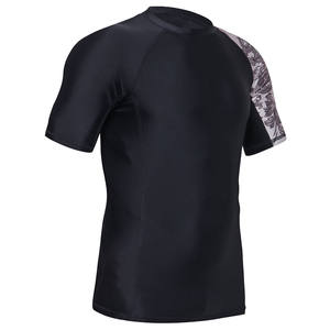 Débardeurs en mélange de coton couleurs vives pour un haut d'entraînement surdimensionné à col rond avec logo lourd et motif imprimé. - Product Image 2