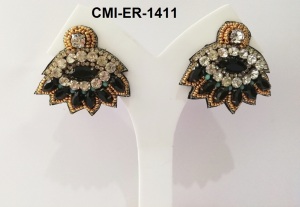 ต่างหูประดับลูกปัดรูปโบว์ผีเสื้อแบบใหม่สุดชิคและหรูหราเครื่องประดับลูกปัดมุกผีเสื้อสามสี - Product Image 2