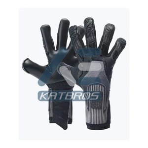 Gants de gardien de but ultimes Gants de football avec boucle Antidérapant Léger Entraînement sportif professionnel Match Gants de football Équipement - Product Image 4