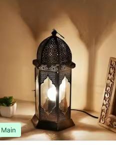 Lanterne en métal noir avec panneaux en verre Design vintage élégant pour la décoration intérieure Accent d'éclairage extérieur ou intérieur - Product Image 4