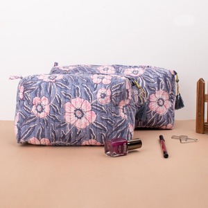 Le Souvenirs Vintage Cotton Bag <b>Set</b> 3 Quilted Design Zipper Closure Water Resistant Eco-Friendly Durable Large Travel Cosmetic - Product Image 2