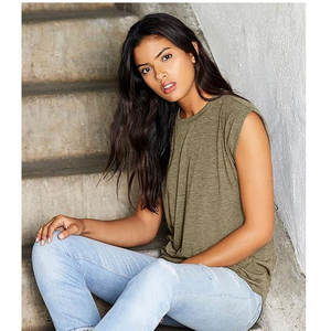 Femmes Flowy Scoop Muscle Débardeur Chemise Crewneck Tee Femmes Top Lâche Dames Flowy Roulé Poignets Muscle Blanc Tee - Product Image 4