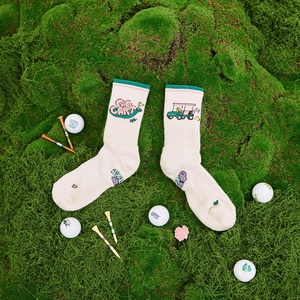 ถุงเท้าข้อสั้นแบบพรีเมียมบุนุ่มพิเศษ ถุงเท้าสวมใส่สบายปรับแต่งได้ สำหรับกีฬา กิจกรรมกลางแจ้ง วิ่ง และเดินป่า - Product Image 2