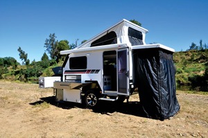 Remolque de Viaje Plegable Moderno y Ligero, Remolque de Campamento con Suspensión Independiente, Impermeable, RV para Acampar - Product Image 5