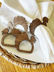 Servilleteros de madera Vintage para encanto histórico y elegancia rústica en bodas, cenas o fiestas de temporada - Product Image 5