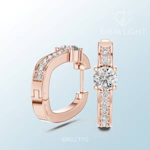 Pendientes Elegantes con Diseño de Racimo Redondo para Bodas, Fiestas, Uso Diario y Ocasiones Especiales - Product Image 4