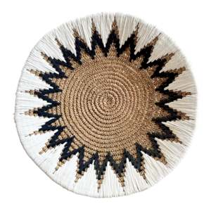 Decoración de Pared Dayak Rajut - Product Image 1