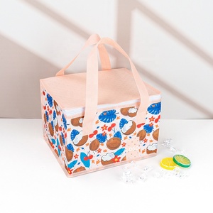 Environmentally friendly fashion RPET heat-resistant food storage and <b>cooling</b> <b>bag</b>, with a zipper, customizable - Product Image 3