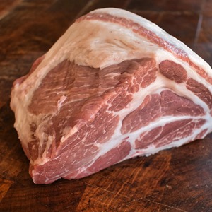 Viande de Porc Congelée de Bonne Qualité, Propre et Sûre pour les Restaurants, Hôtels, Traiteurs, Cuisines, Supermarchés et Usage Culinaire - Product Image 1