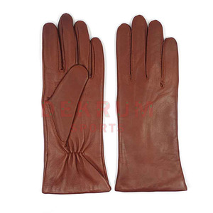 Guantes de fábrica de moda de cuero de alta calidad 2024 Tasa de venta completa Guantes de cuero de moda para mujer a la venta - Product Image 5