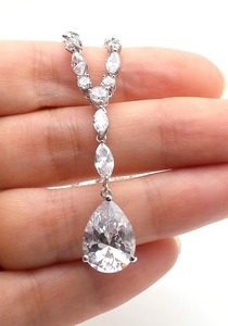 Collar de novia de diamante de moissanita en forma de marquesa completamente blanca, joyería personalizada de excelente corte, hermoso regalo de boda para ella - Product Image 6