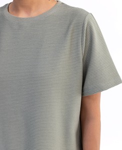 T-shirt athlétique de qualité supérieure idéal pour l'entraînement physique et les vêtements de sport Matériau doux et extensible Col rond à manches courtes - Product Image 3
