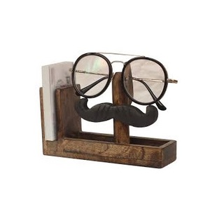 Porte-verre d'oeil de gravure personnalisable en bois fait à la main de luxe en forme de chien - Product Image 4