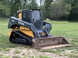 2018 DEERE 333G EPA Tier 4 / EU Stage IV Motor diésel Opcional 5000kg Maquinaria de plantación multifuncional Mini Skid Steer - Product Image 2