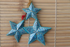 Juego de adornos navideños de estrella de 3 piezas hechos a mano, adornos navideños de papel mache - Product Image 4