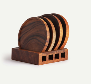 Juego de Posavasos de Madera Hechos a Mano con Diseño Único y Ecológico, con Forma Hexagonal Personalizable para el Hogar y la Mesa - Product Image 4