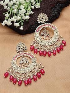 INDIO ÚLTIMO TRADICIONAL KUNDAN CHAPADO EN ORO ALTO CON DISEÑADOR DE PERLAS HERMOSO JUEGO DE PENDIENTES KUNDAN FANCY PARA MUJERES Y NIÑAS - Product Image 3