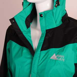 Veste imperméable réversible pour femme FHOH-coupe-vent respirant Fitness inspiré support capuche fermeture éclair tissu matelassé pour le printemps - Product Image 6