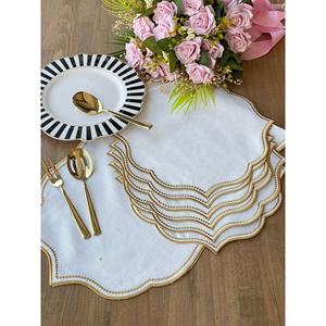 Set di caricabatterie e Runner 7 pezzi in oro inciso - Product Image 1
