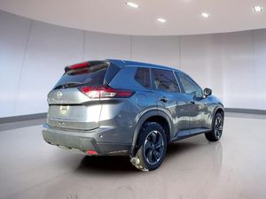 SUV Crossover R-OGUE SV AWD 2024 d'occasion en excellent état, moteur 202 CV 1.5L, transmission variable, 13 vitesses, prêt à la vente - Product Image 4