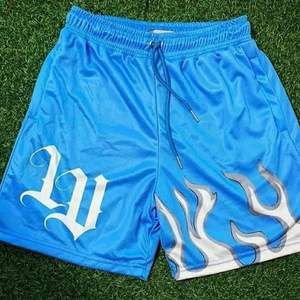 Pantalones cortos de nailon de talla grande de verano para hombre personalizados de alta calidad, pantalones cortos cortavientos impermeables con estampado de pantalla personalizado con bolsillo para hombre - Product Image 4